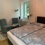 Hotel Nefer, Haus