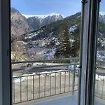Hotel Nefer, Haus