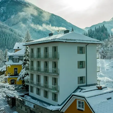 Nefer, Haus Bad Gastein