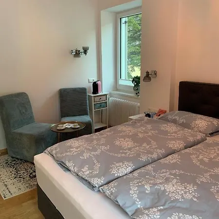 Hotel Nefer, Haus