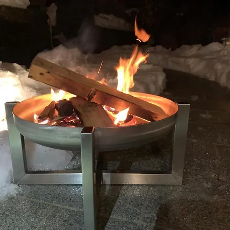 Nefer, Haus 酒店 *