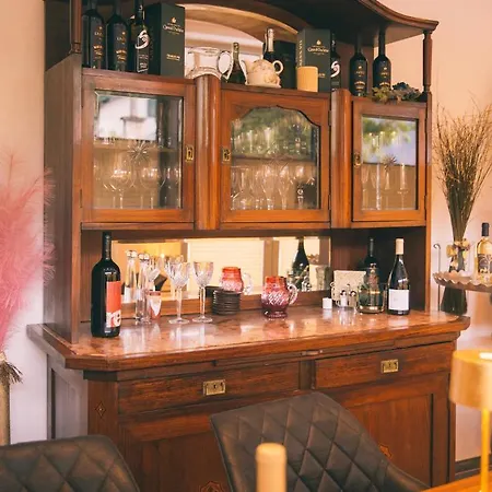 Nefer, Haus 酒店 巴德加斯坦