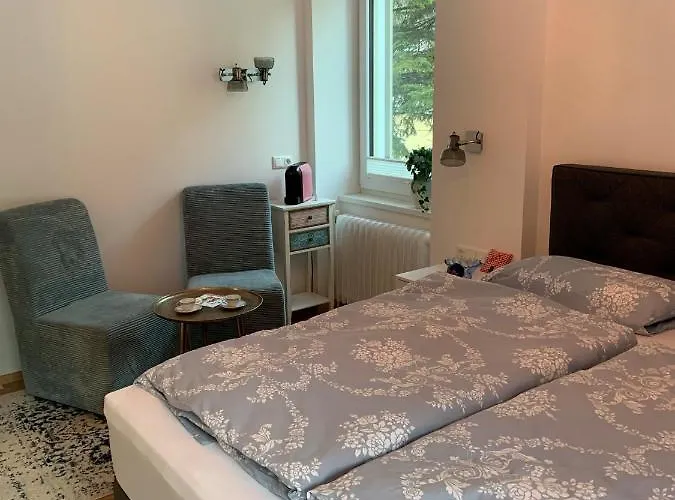 فندق Nefer, Haus